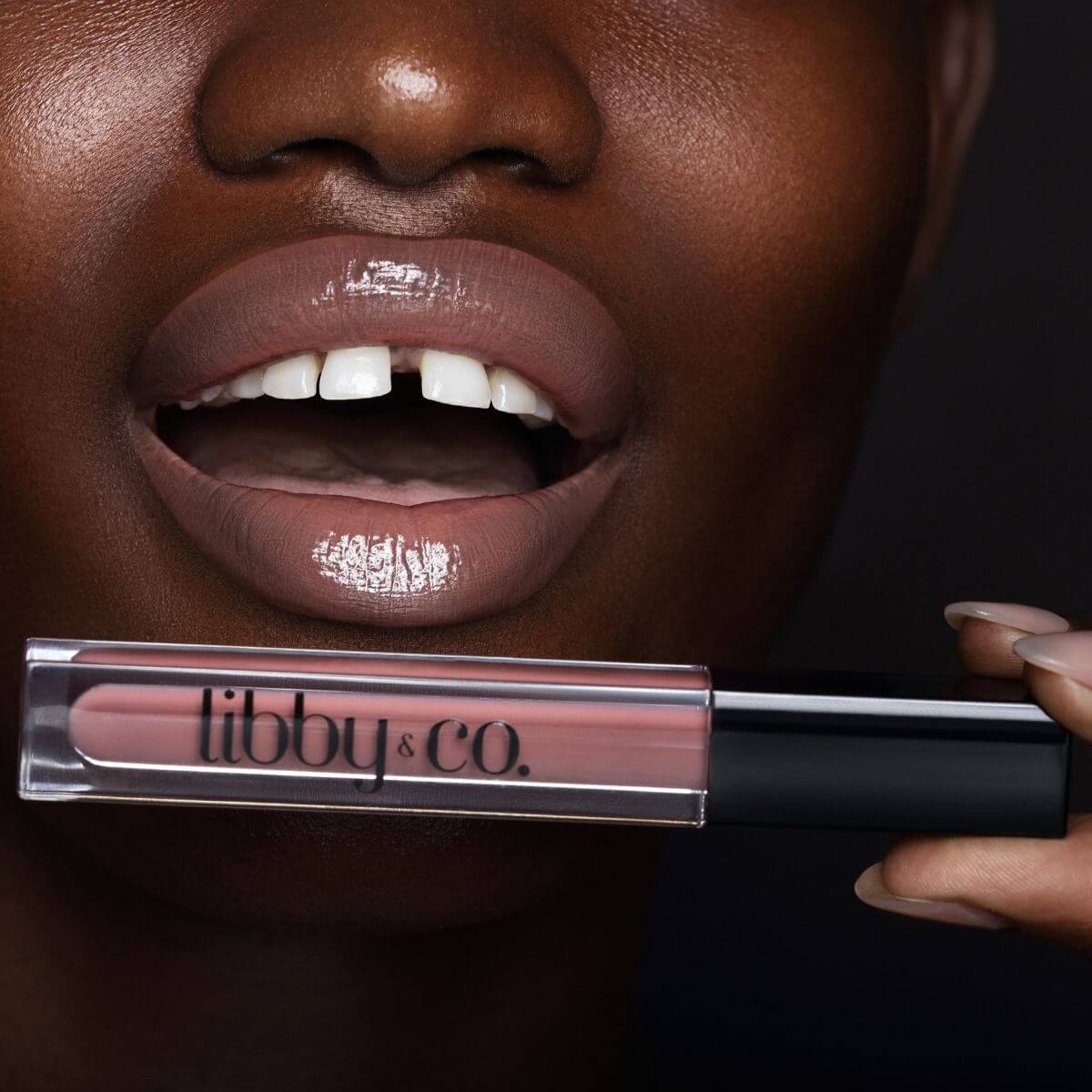 Plumping Lip Gloss (Mauve Pout)