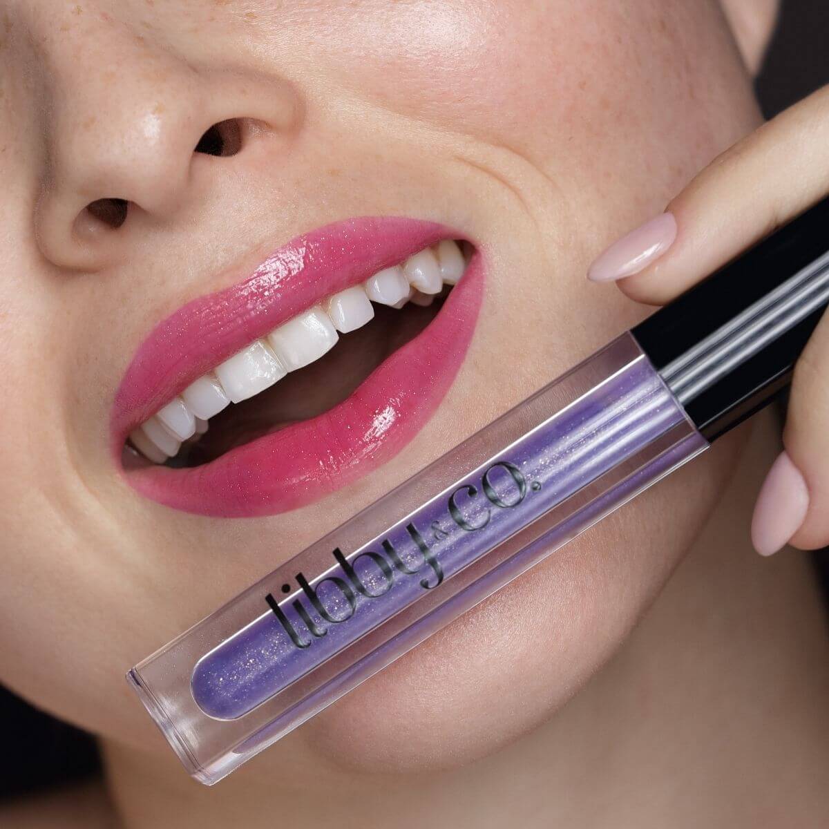 Plumping Lip Gloss (NYC Mood)