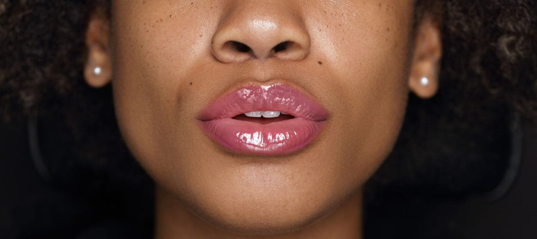 Can plumping lip glosses make your lips look younger?